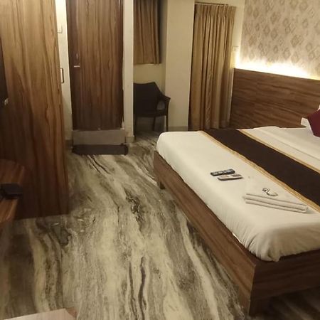 Hotel Raj Meridian, Tambaram Chennai Luaran gambar