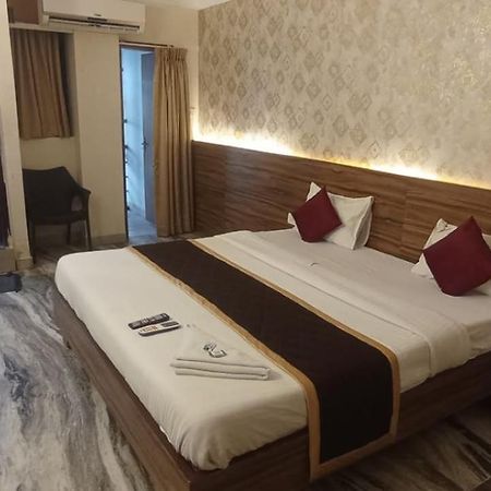 Hotel Raj Meridian, Tambaram Chennai Luaran gambar